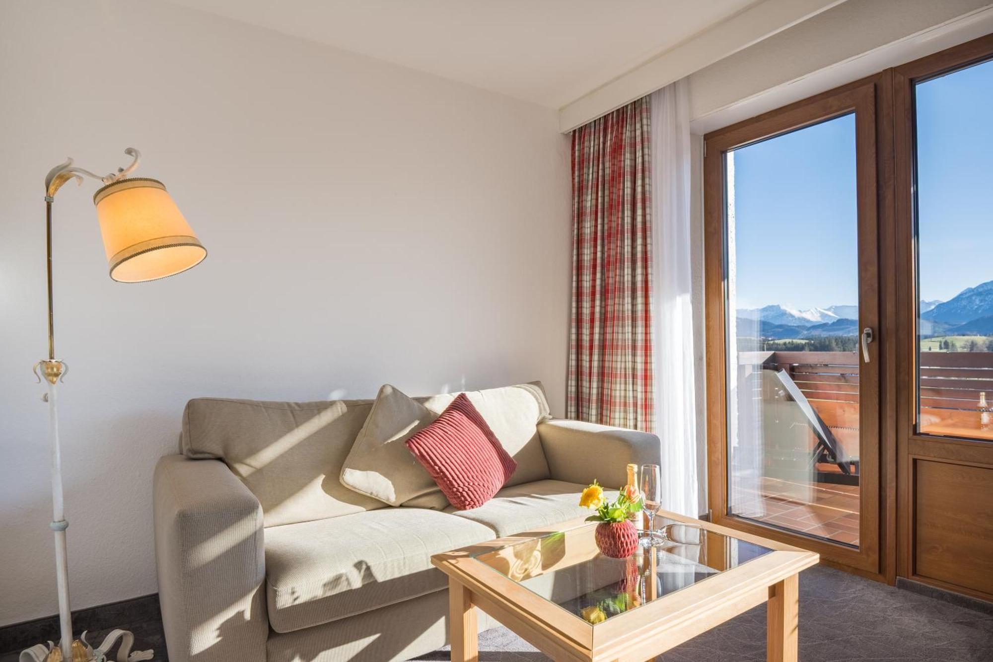 Landhotel Gockelwirt Eisenberg (Bavaria) Exterior foto