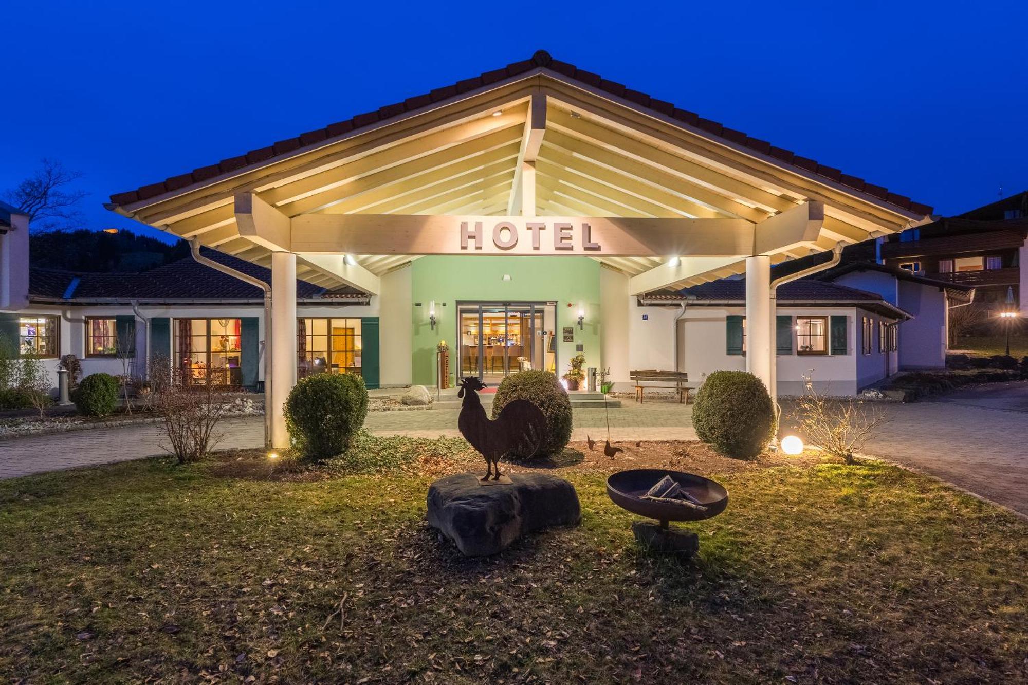 Landhotel Gockelwirt Eisenberg (Bavaria) Exterior foto